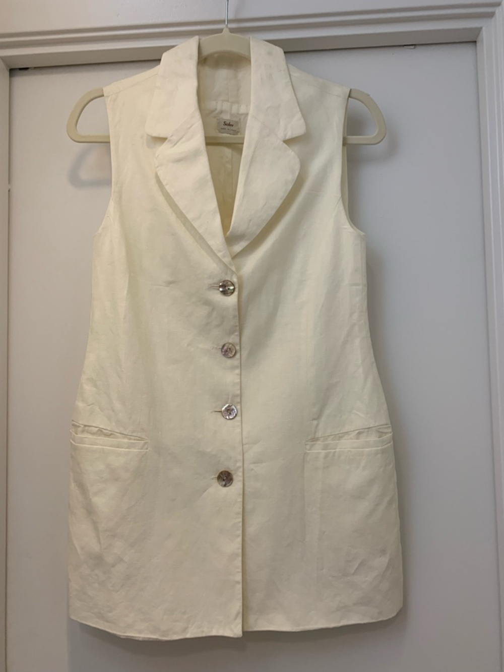 Sleeveless Cream Button-Front 100 % linen Vest